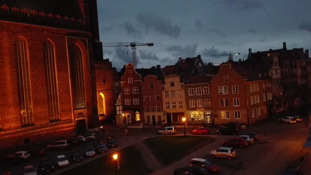 Apartment In Old Town - View Of Mariacki Church Gdańsk Eksteriør bilde